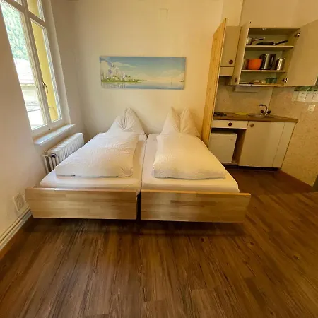 בית הארחה Downtown 9 3*