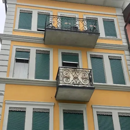 Casa de hóspedes Downtown 9